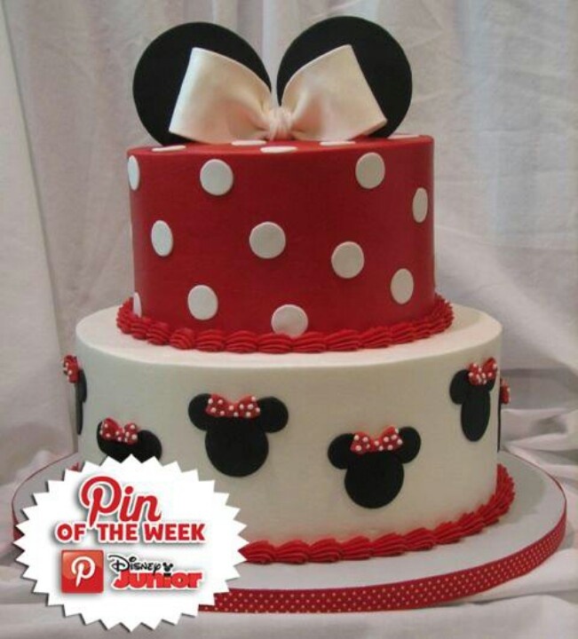 Minnie Mouse Cake