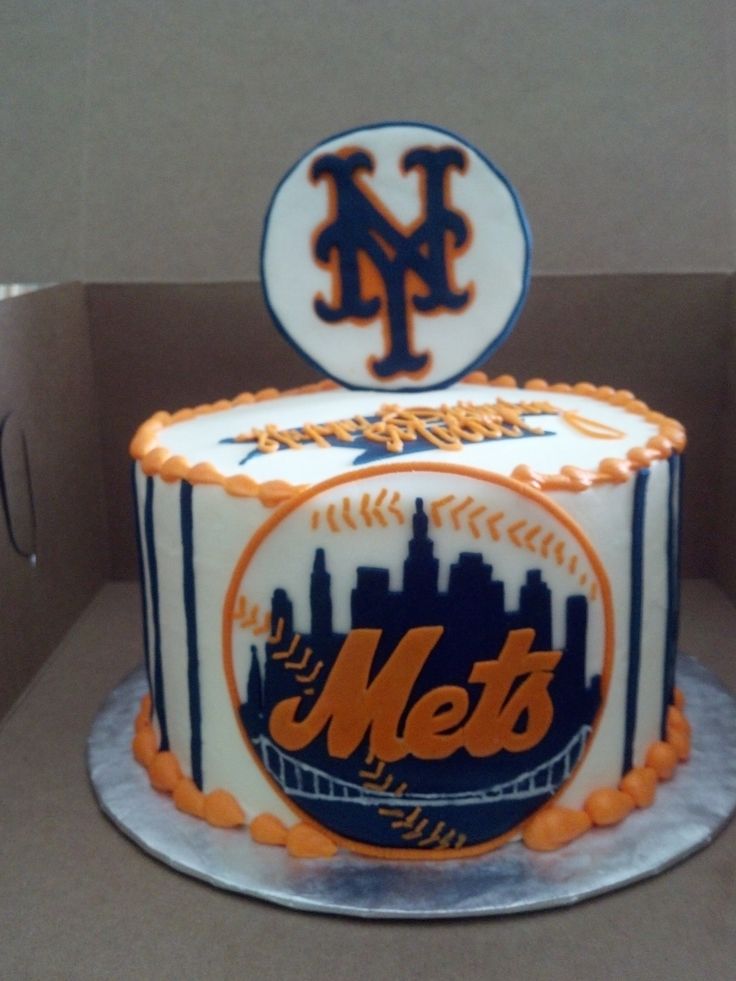 NY Mets Baseball Cake