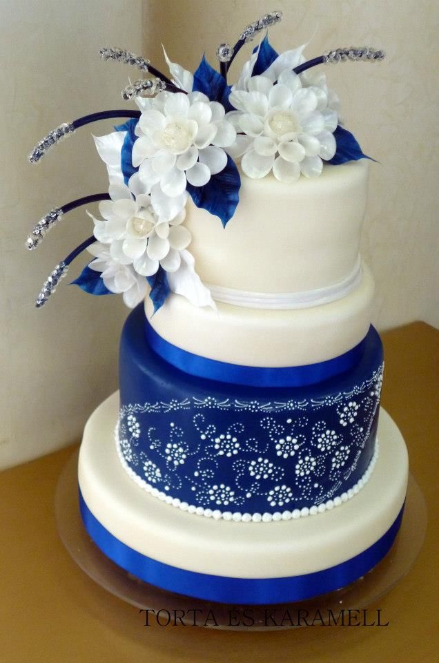 Royal Blue and White Wedding Cake