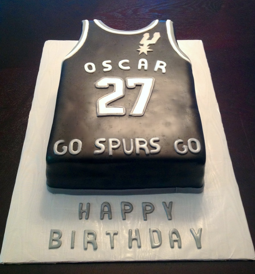 spurs shirt cake