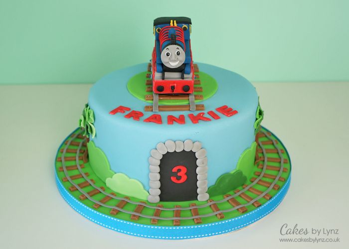 Thomas Tank Engine Cake