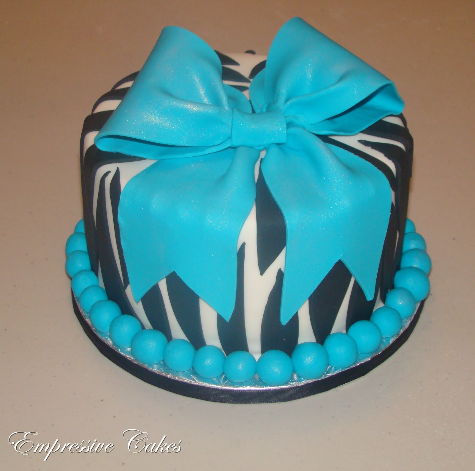 Turquoise Zebra Print Cakes