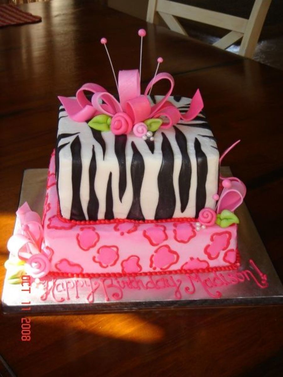 9 Photos of 11 Girly Birthday Cakes