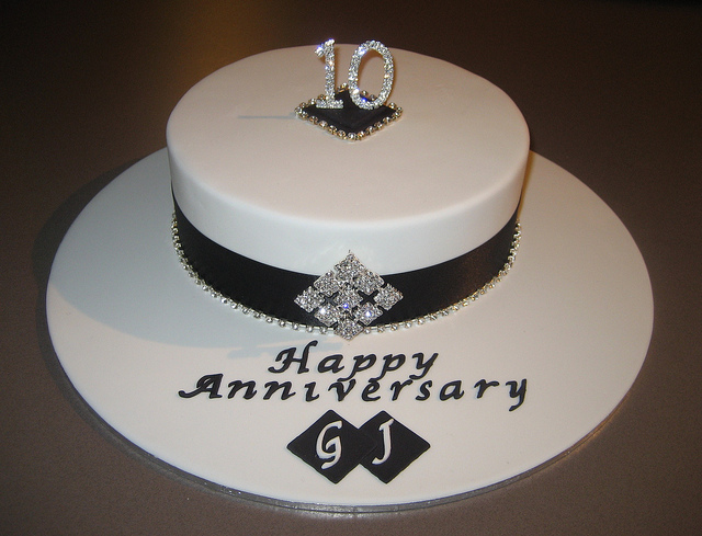 10th Wedding Anniversary Cake