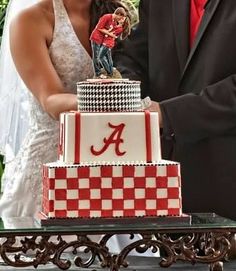 Alabama Crimson Tide Wedding Cakes