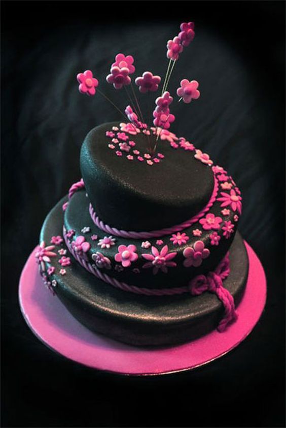 12 Photos of Beautiful Birthday Cakes Pink Black