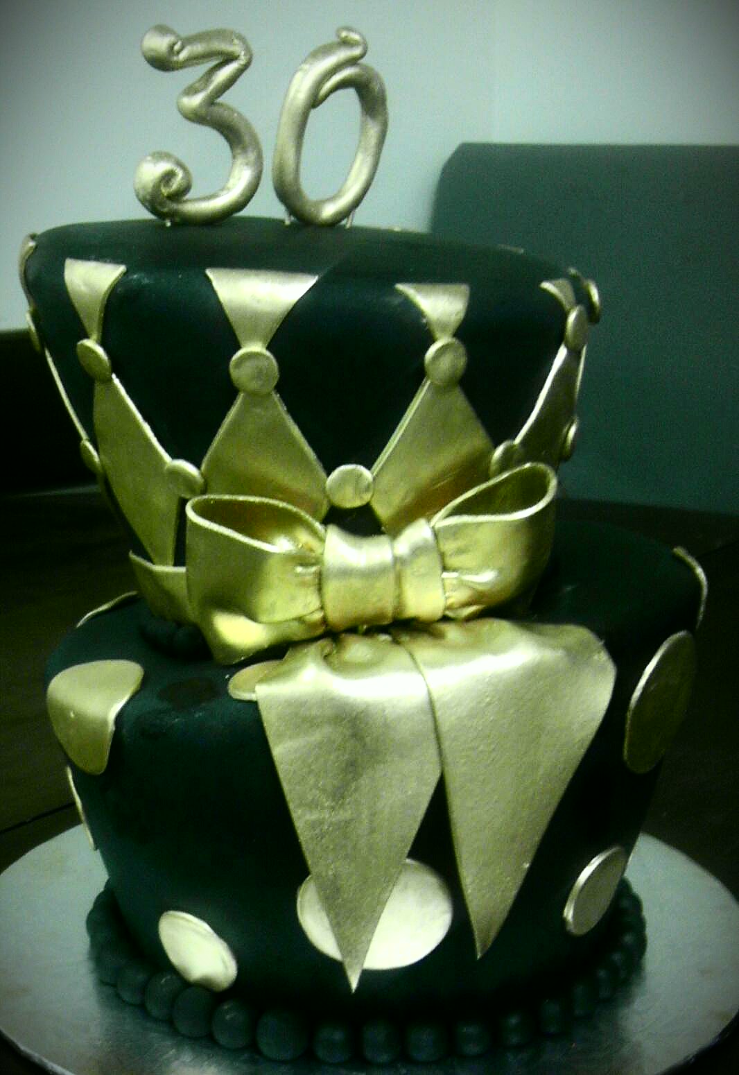 Black White and Gold Birthday Cake