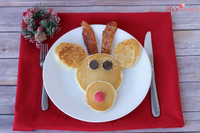 Christmas Reindeer Pancakes