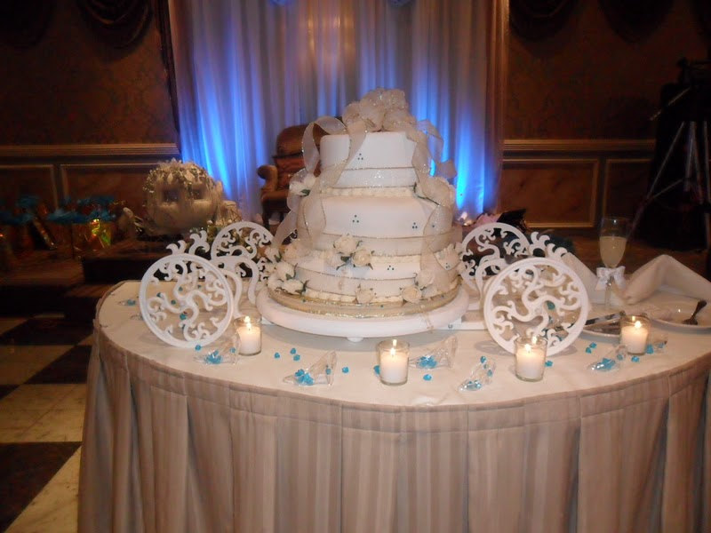 Cinderella Carriage Cake Stand