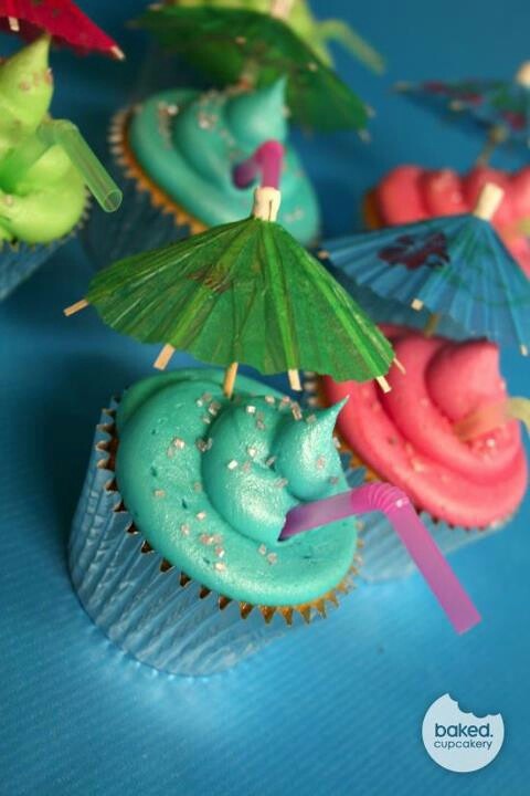 Cocktail-Themed Cupcakes