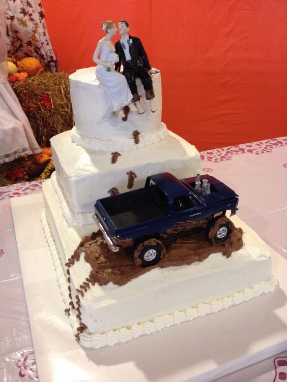 Mud Truck Wedding Cake