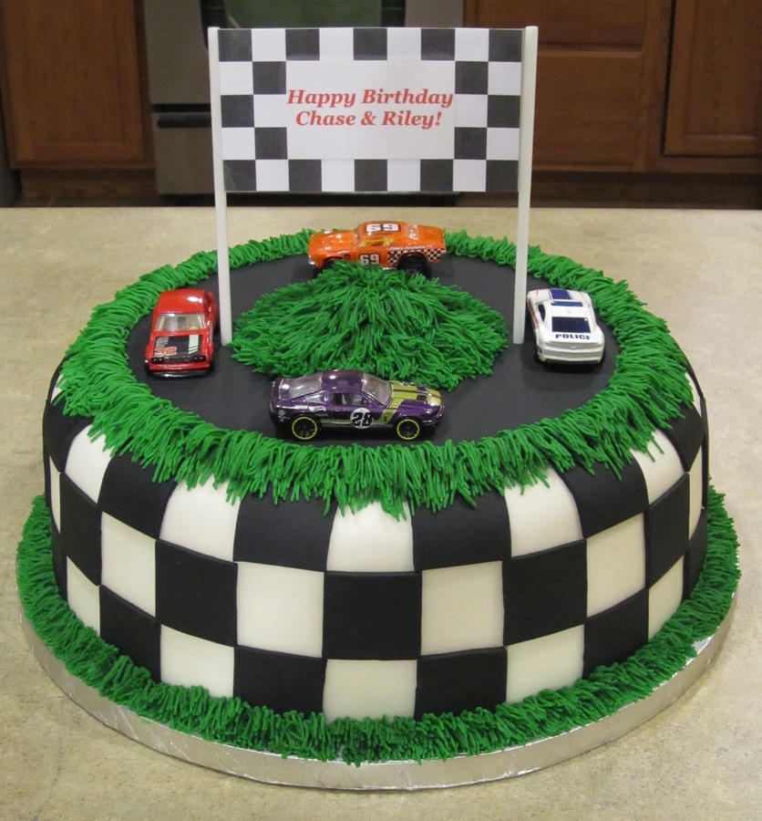 12 Photos of Race Cars Birthday Cakes For Men