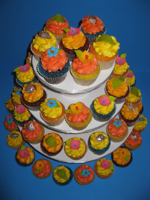 Tropical Flowers Cake Cupcakes