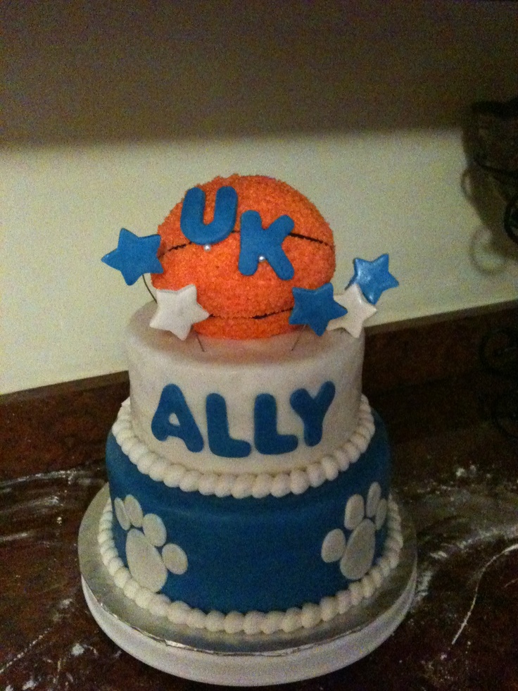 UK Wildcats Basketball Cake