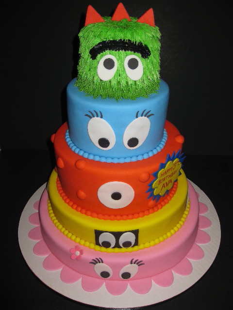 Yo Gabba Birthday Cake