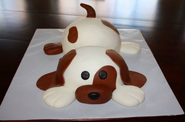 Birthday Cakes Shaped Like Dogs