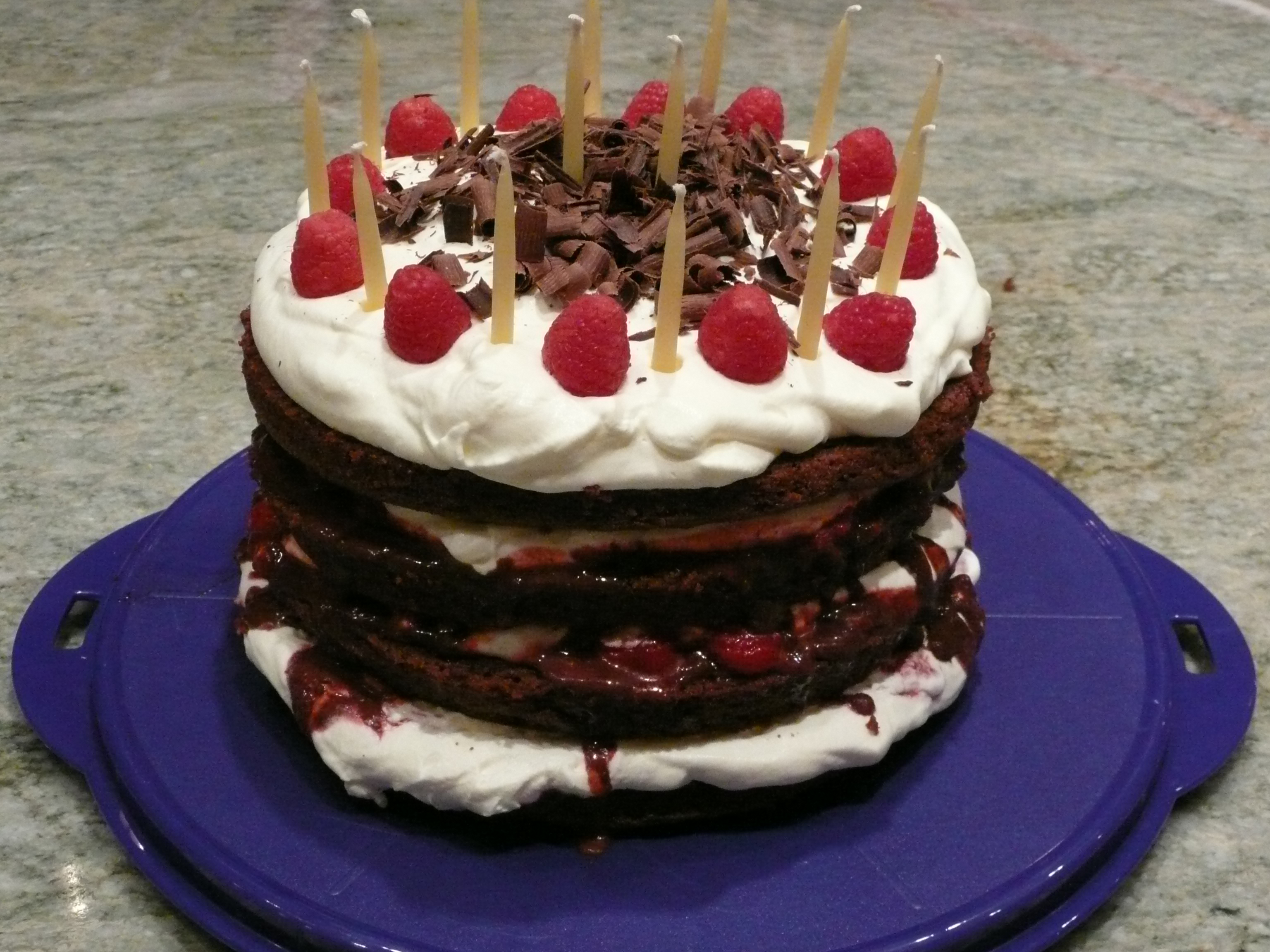 Cakes That Say Happy Birthday