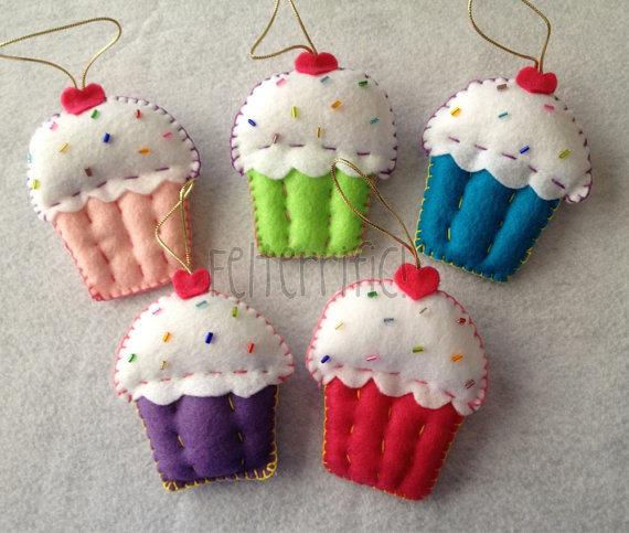 Felt Christmas Ornament Cupcake