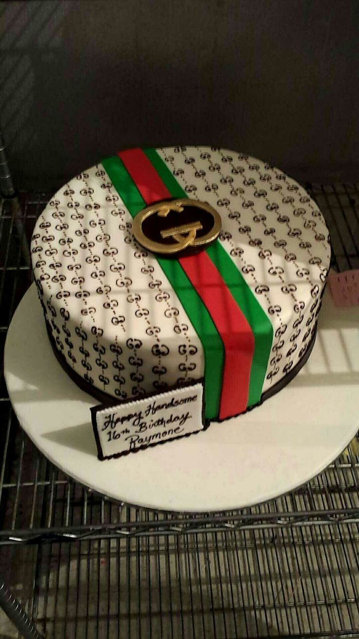 Gucci Cake