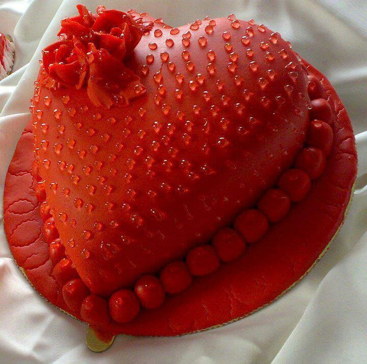 Heart Shaped Valentine's Cake