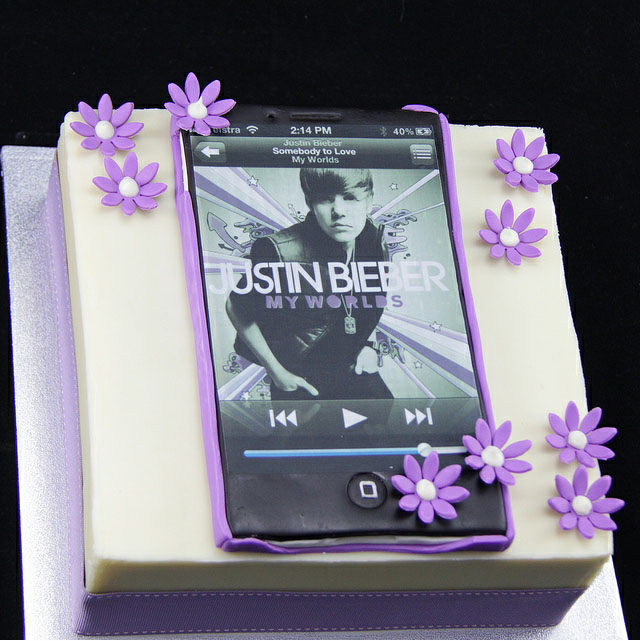 Justin Bieber Cake