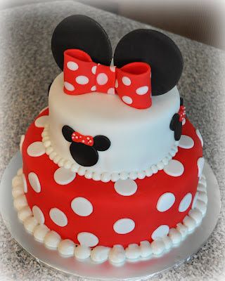 Little Girl Minnie Mouse Birthday Cake