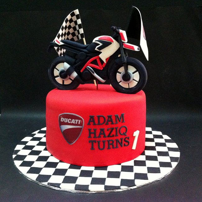 Motorcycle Cake Designs