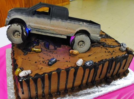 Mud Truck Grooms Cake