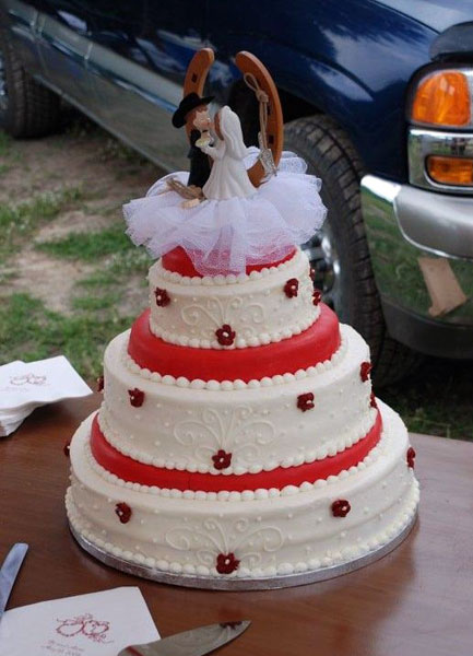 Redneck Wedding Cake