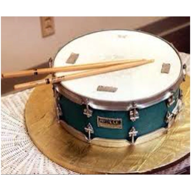 Snare Drum Cake