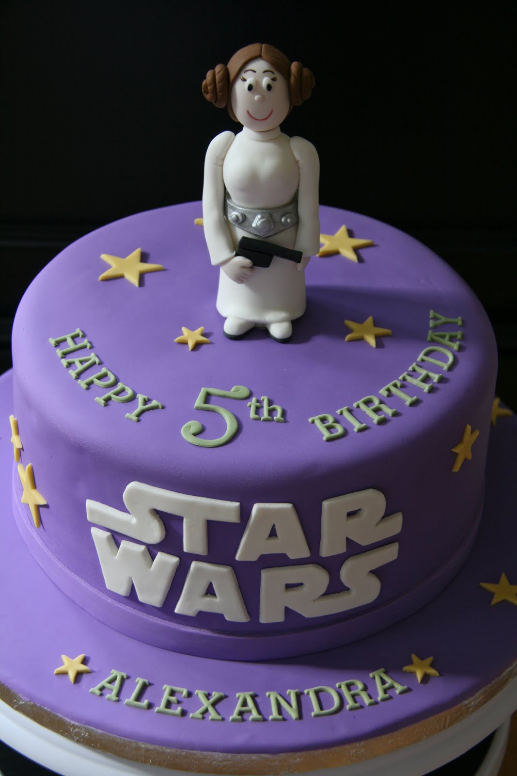 11 Photos of Star Wars Princess Leia Cakes