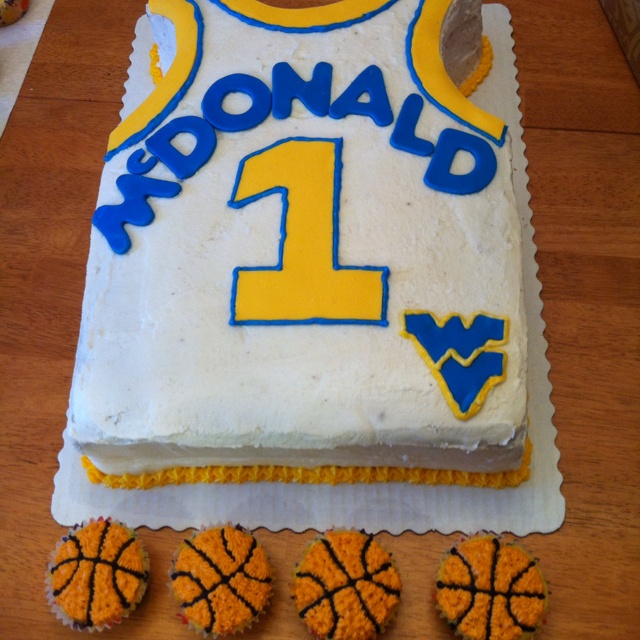 WVU Birthday Cake