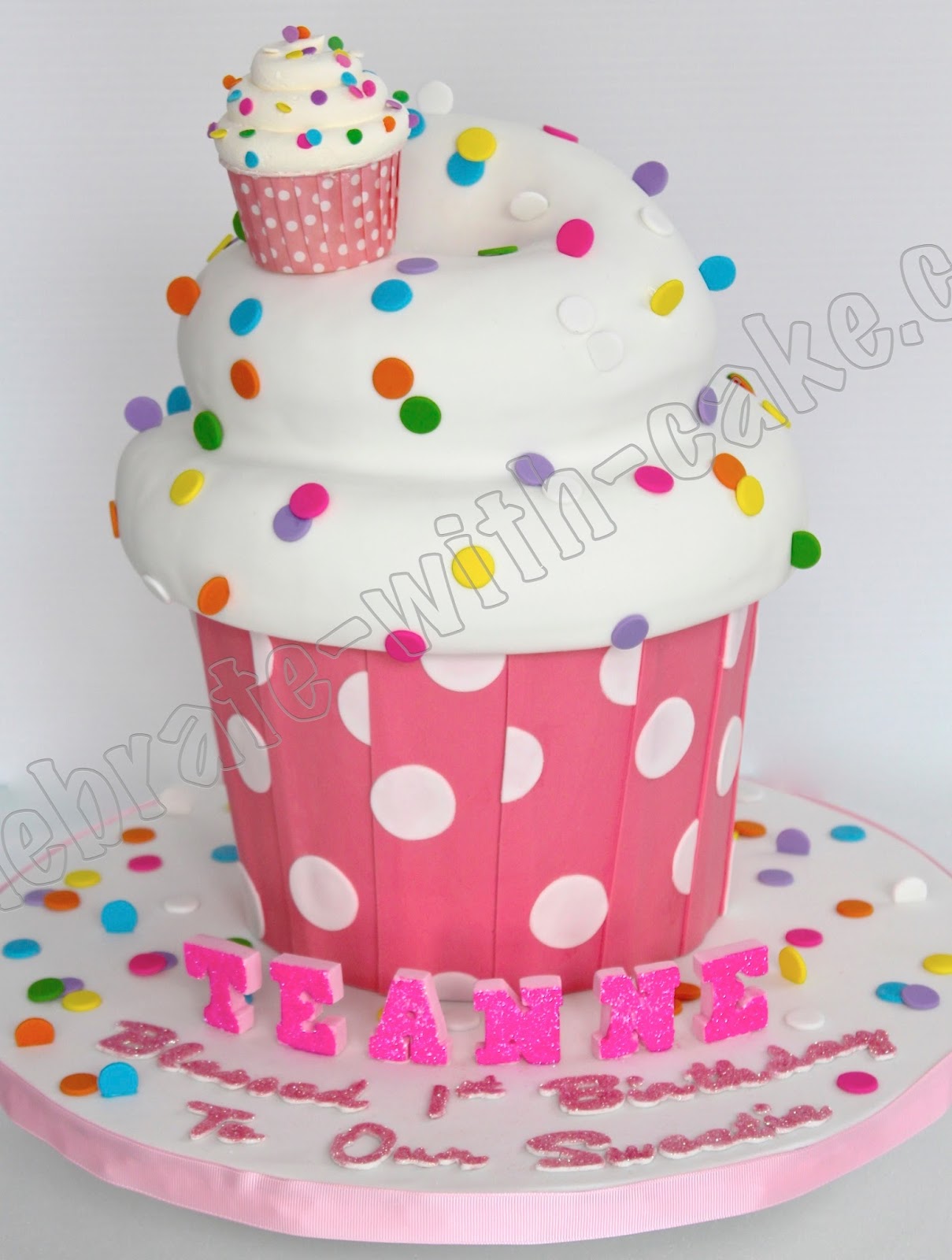 1st Birthday Giant Cupcake Cake