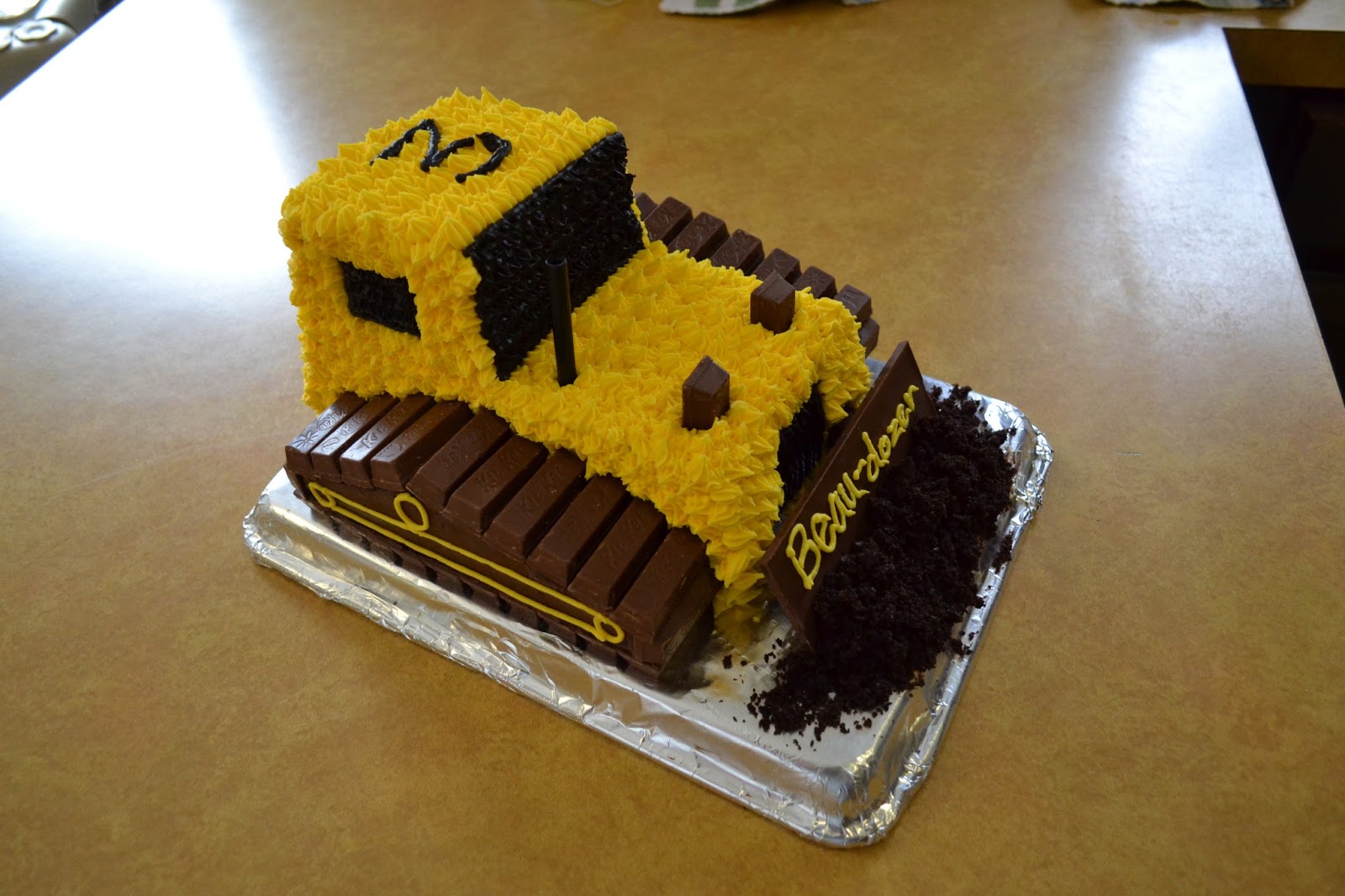 Bulldozer Cake Instructions