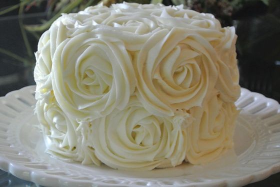 Decorating Cake with Roses