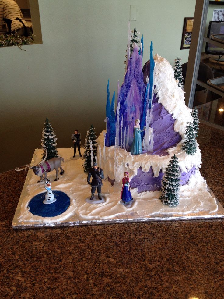 11 Photos of Disney's Frozen Cakes Amazing