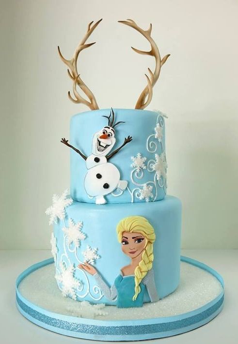 Disney Frozen Cake