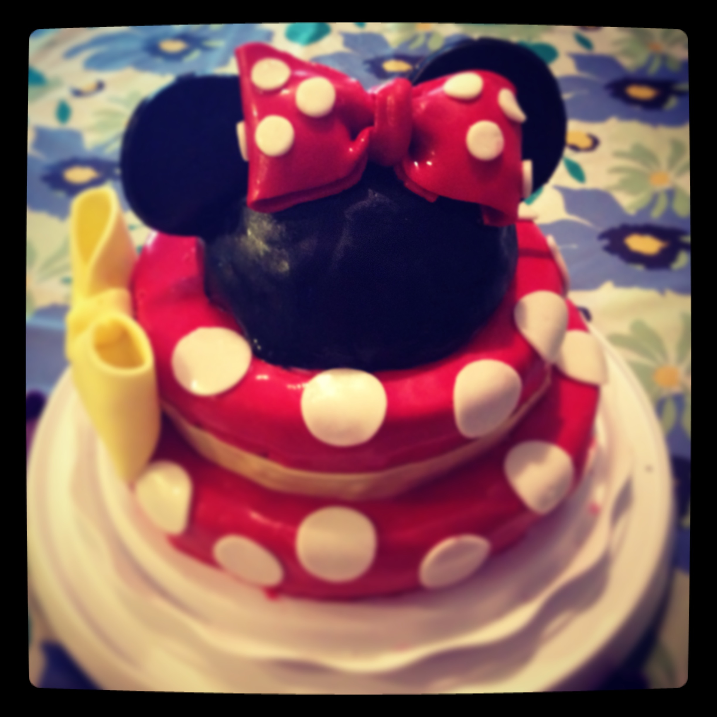 Disney World Mini Cakes Fondant