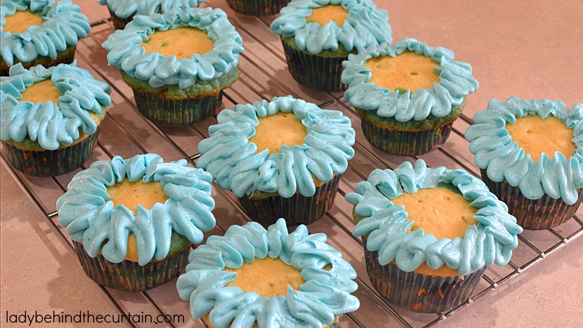 Finding Dory Cupcakes