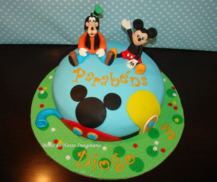 Goofy and Mickey Birthday Cake