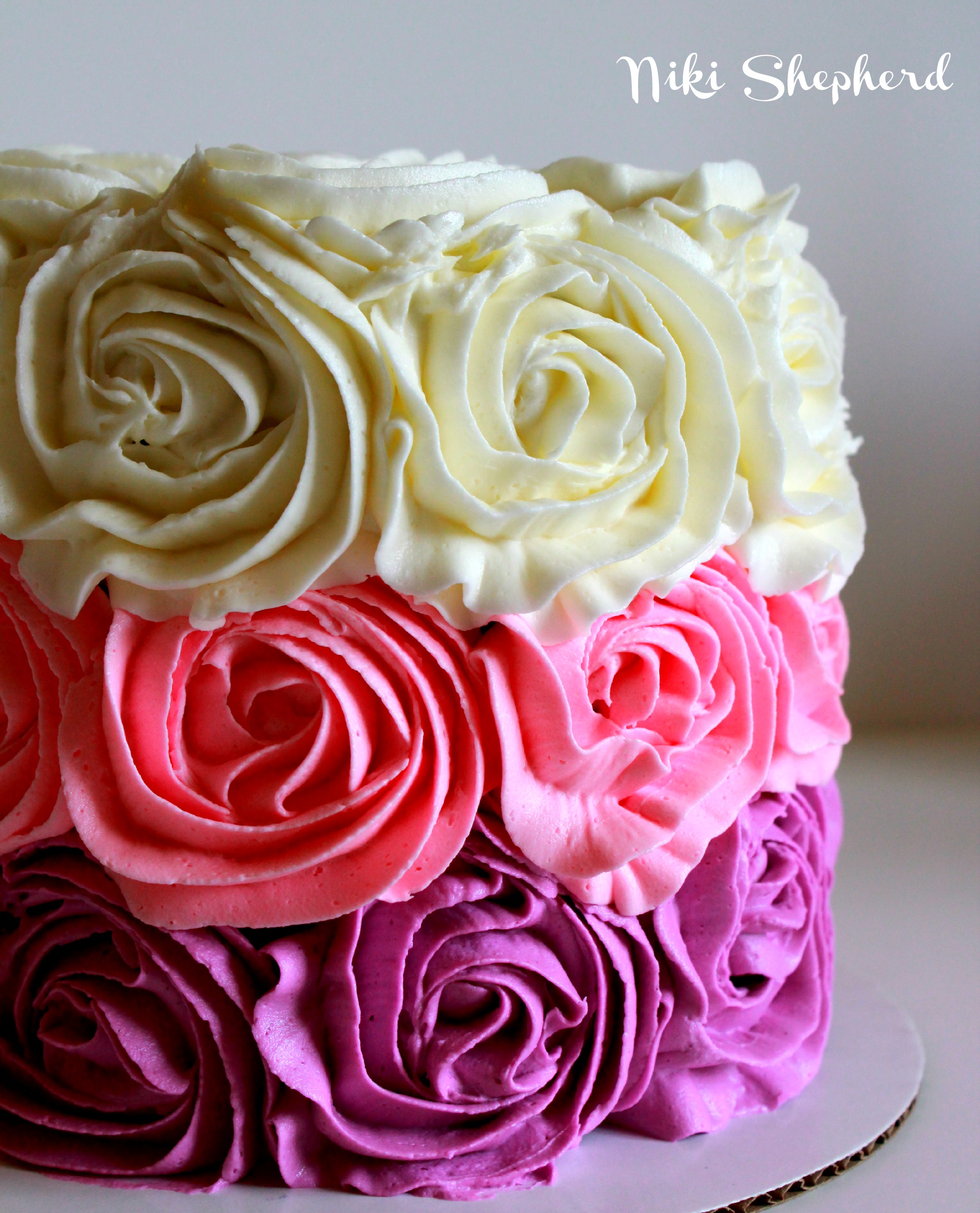 How to Make a Rose Cake