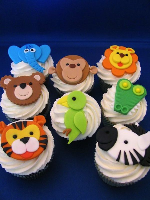 Jungle Animal Cupcake Cakes