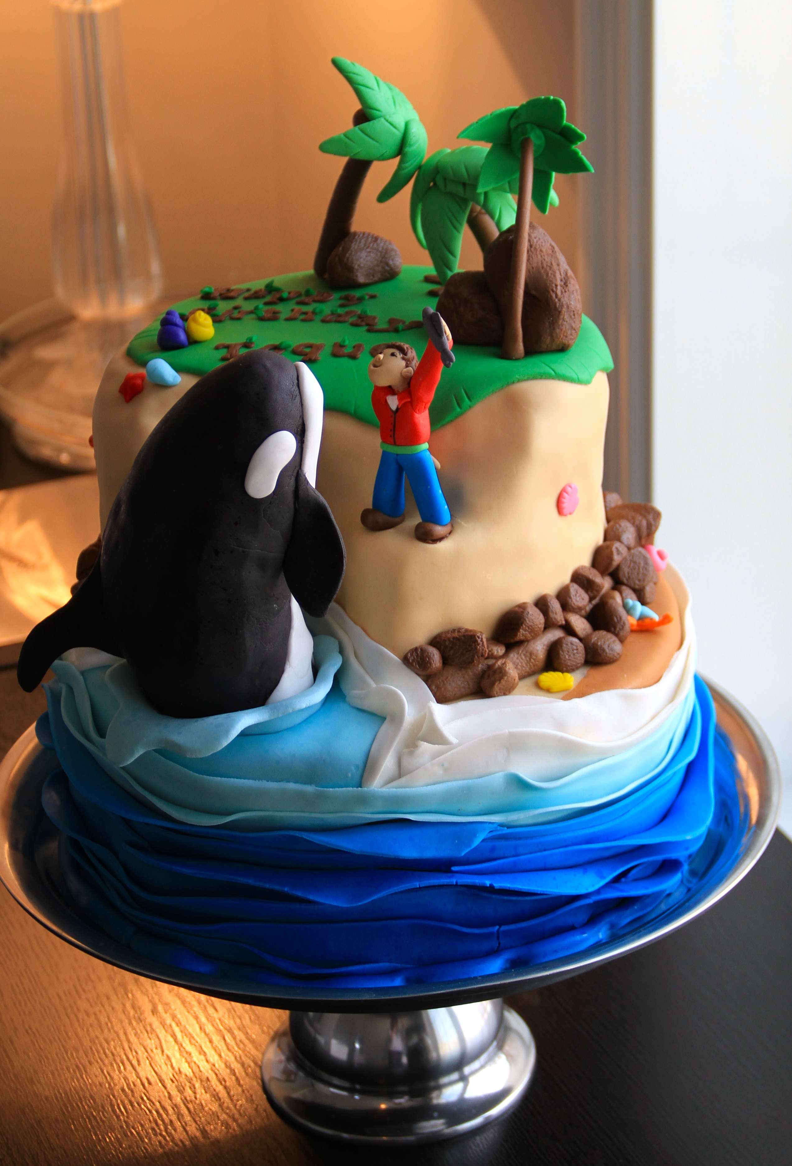 Killer Whale Birthday Cake