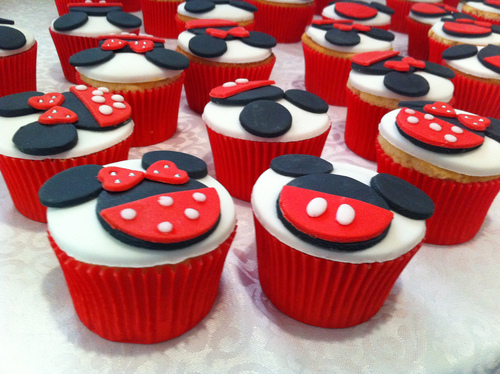 Mickey and Minnie Mouse Cupcakes