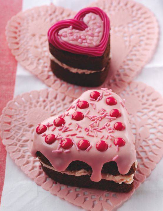 Mini Heart-Shaped Cake