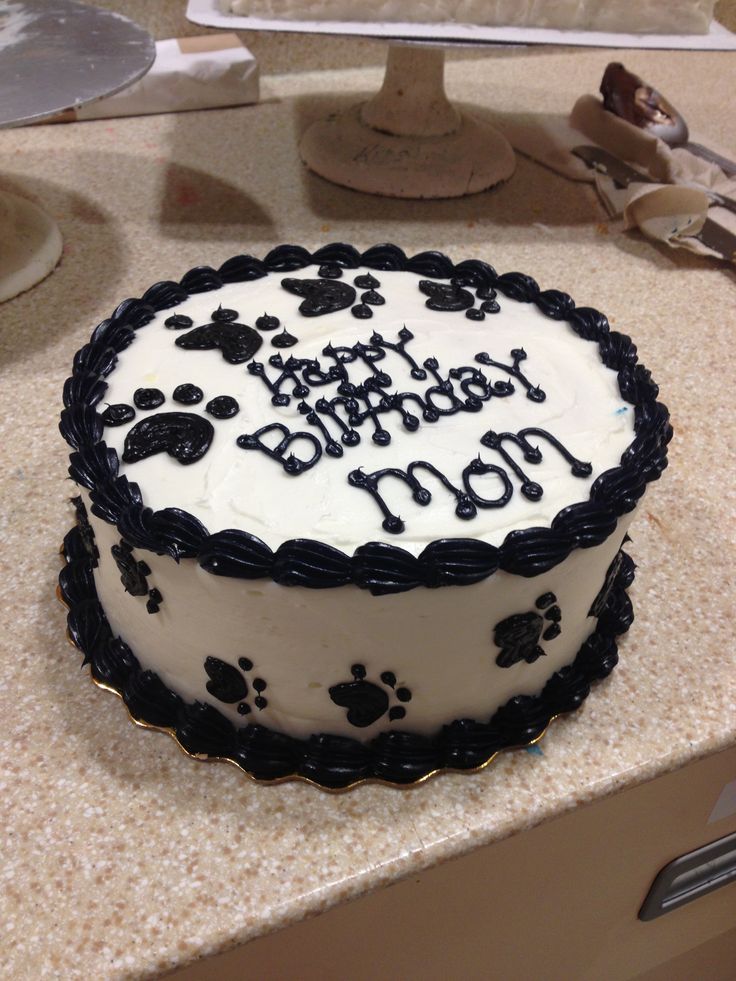 10 Photos of Paw Print Birthday Cupcakes