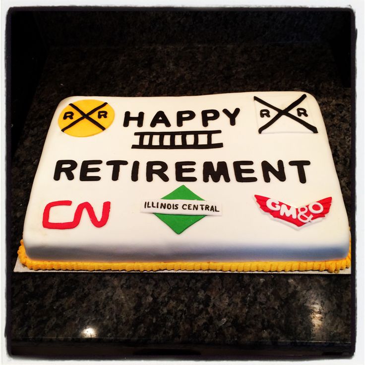 10 Photos of Retirement Cakes With Trains