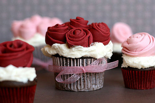 Red Rose Cupcake