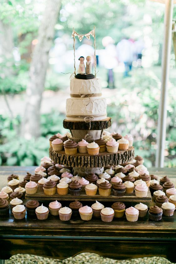 11 Rustic Tree Wedding Cake With Cupcakes Photo Wedding Cake