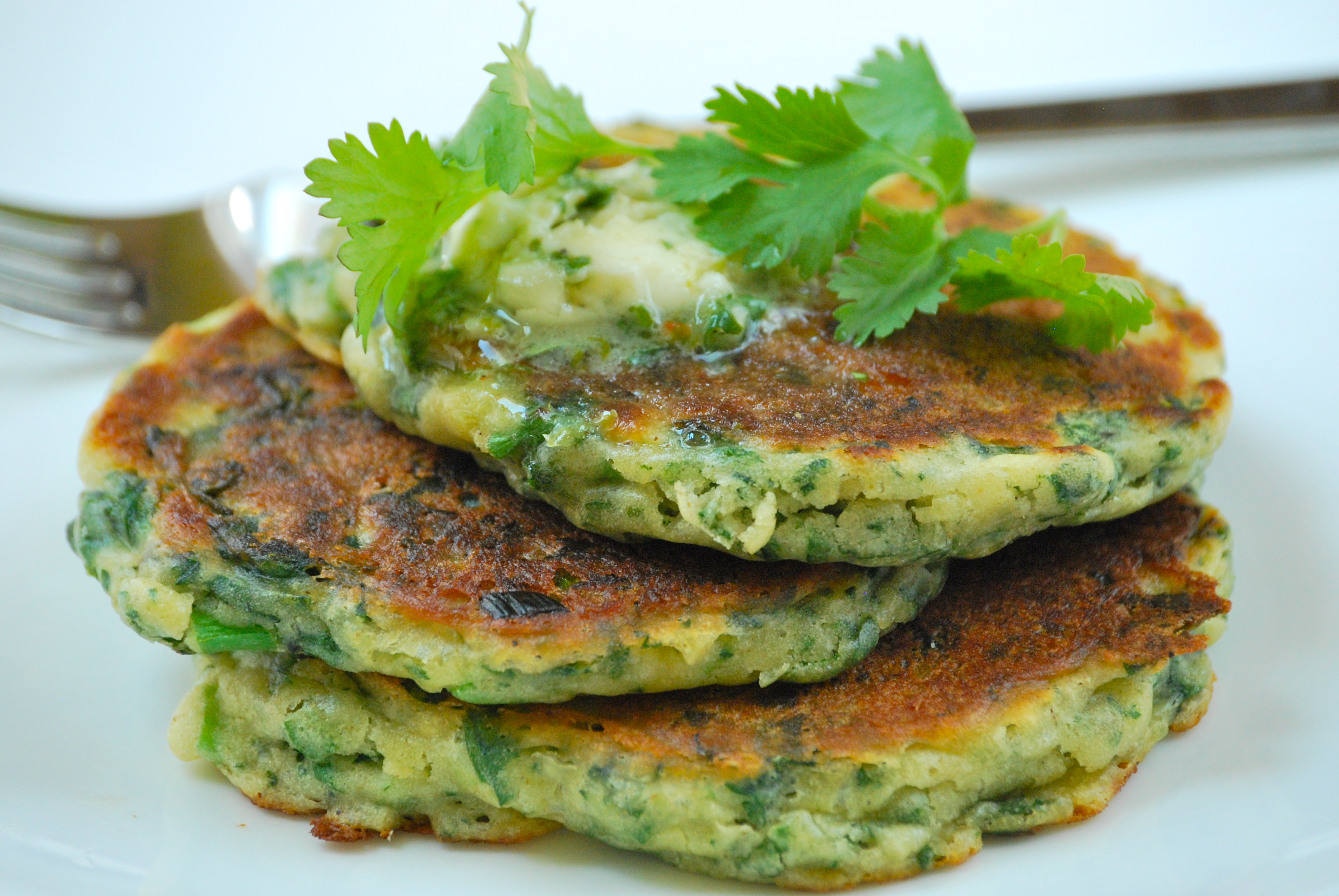 7 Photos of Neon Green Pancakes